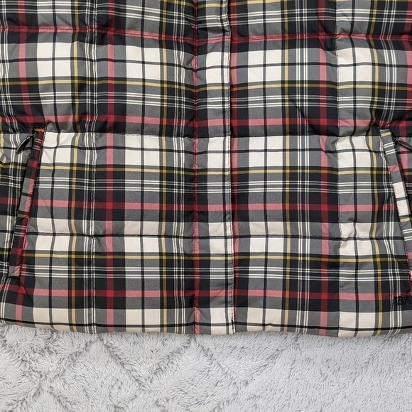 Eddie Bauer Vest Women's M White Red Black Plaid Goose Down 700 Fill Puffer - Picture 3 of 10